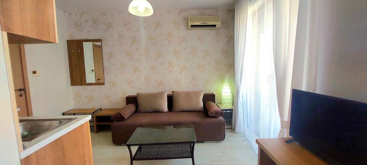 Menada Rainbow Apartments Sunny Beach Exterior photo